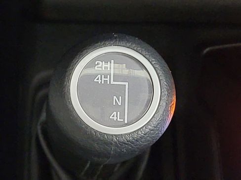 Used 2019 Jeep Wrangler Sport image 27