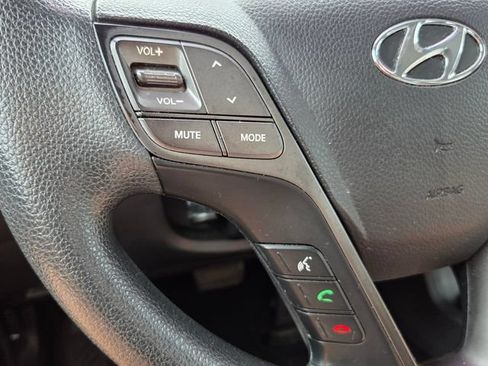 Used 2018 Hyundai Santa Fe Sport FWD image 18
