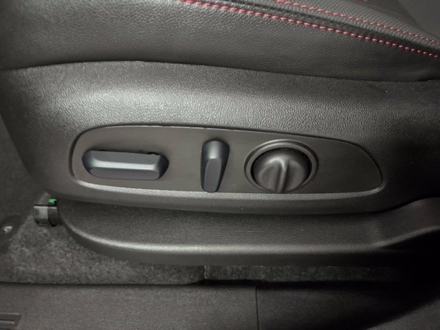 Used 2024 Chevrolet Equinox RS FWD image 9