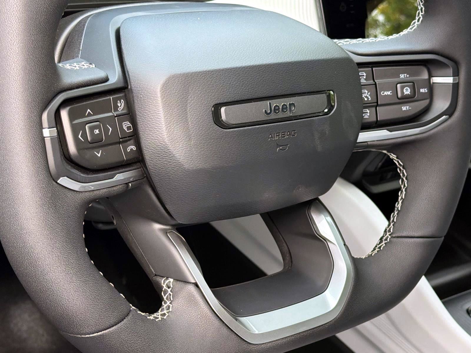 New 2026 Jeep Cherokee Overland w/ Advanced Pro Tech Group AWD/4WD image 15