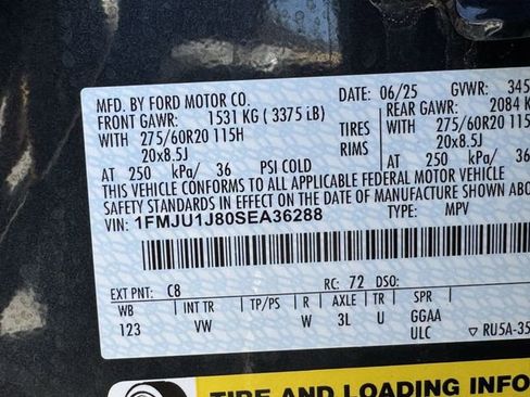 Certified 2025 Ford Expedition Active image 35