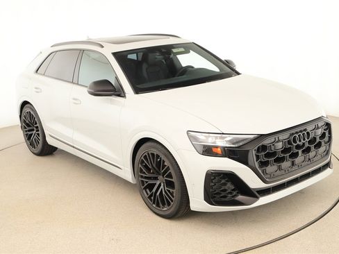New 2026 Audi SQ8 Premium Plus image 31
