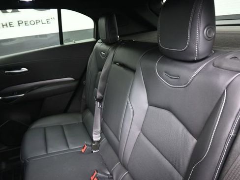 Used 2024 Cadillac XT4 Premium Luxury image 20