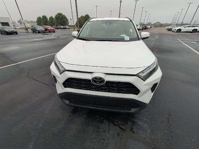 Used 2025 Toyota RAV4 XLE w/ Convenience Package FWD image 15