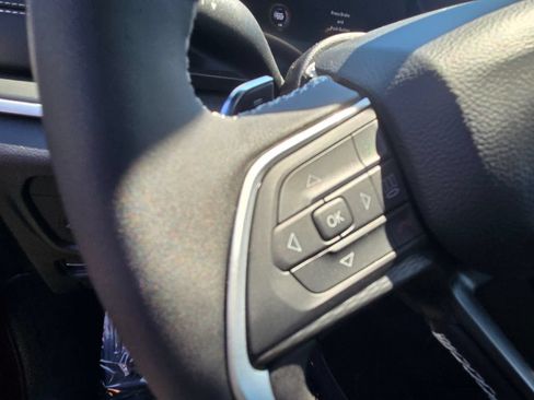 Used 2025 Jeep Grand Cherokee Altitude AWD/4WD image 18