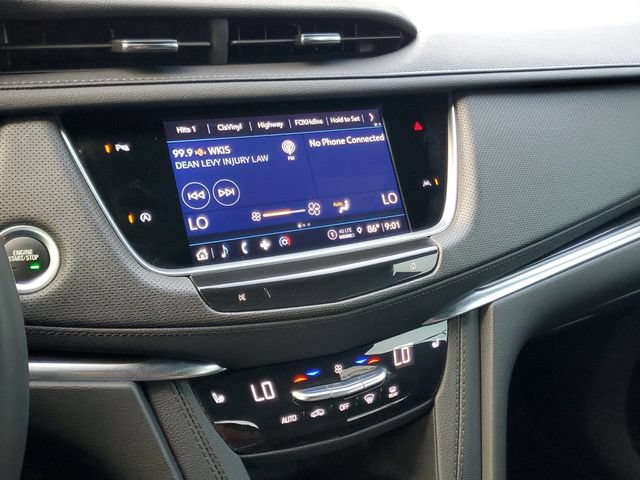 Certified 2024 Cadillac XT6 Luxury FWD image 27