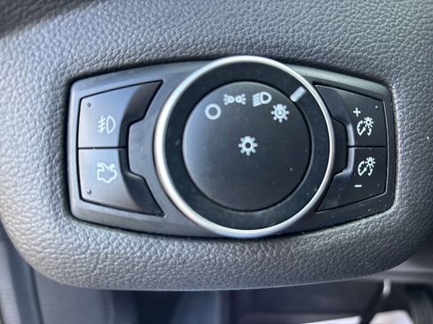 Used 2016 Ford Escape SE w/ Equipment Group 201A image 38