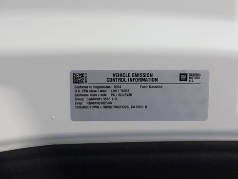 Used 2024 Buick Envista Avenir FWD image 41