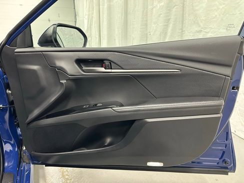 Used 2025 Toyota Camry XSE image 60