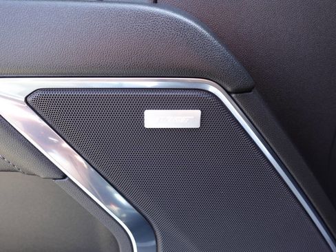 Used 2023 GMC Sierra 1500 Elevation w/ Preferred Package image 13