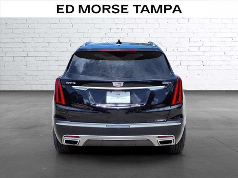 Used 2024 Cadillac XT5 Premium Luxury w/ Technology Package FWD image 4