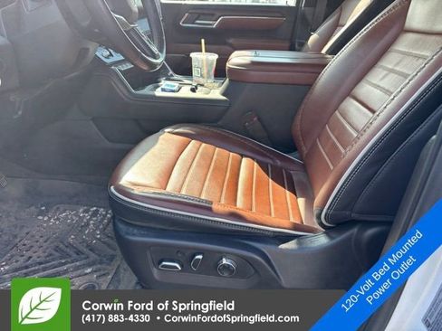 Used 2024 GMC Sierra 3500 Denali Ultimate image 13