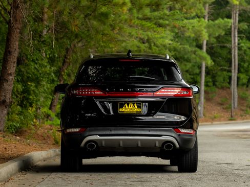 Used 2019 Lincoln MKC Select w/ Select Plus Package image 36