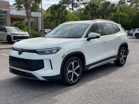 New 2026 Volkswagen Tiguan SE FWD image 24