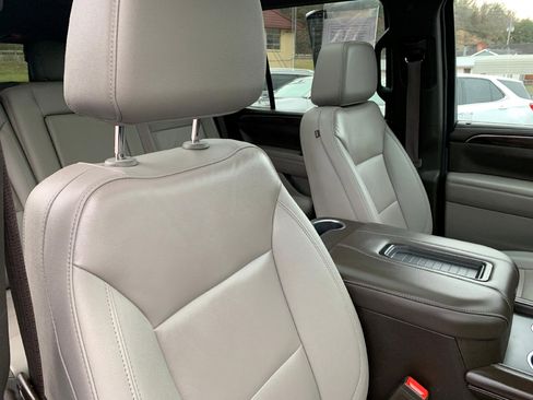 Certified 2022 Chevrolet Tahoe Z71 w/ Luxury Package image 16