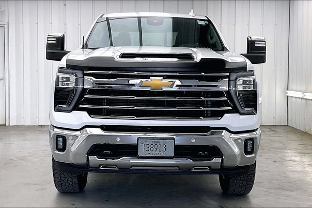 Certified 2024 Chevrolet Silverado 3500 LTZ w/ LTZ Plus Package AWD/4WD image 3