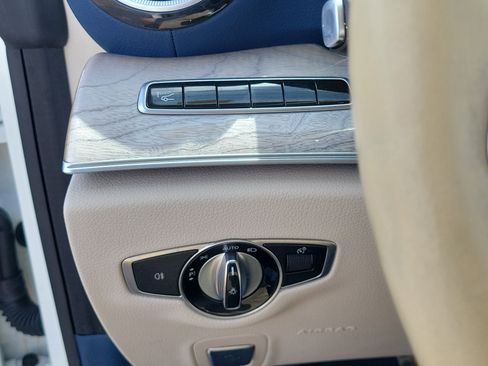 Used 2019 Mercedes-Benz E 450 4MATIC Cabriolet image 22
