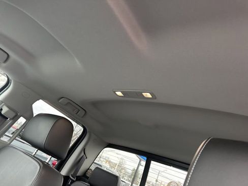 Used 2017 Chevrolet Silverado 1500 LT w/ Midnight Edition image 14