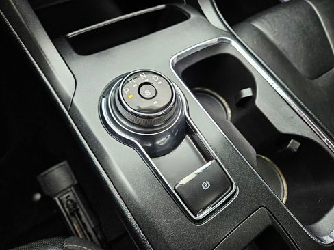 Used 2017 Ford Fusion Titanium image 23