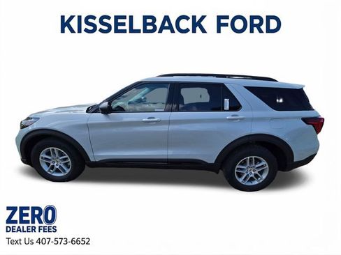 New 2026 Ford Explorer Active RWD image 7