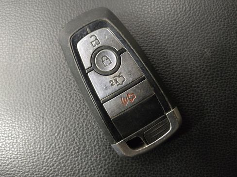 Used 2018 Ford Fusion S image 32