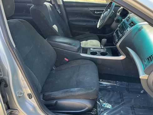 Used 2015 Nissan Altima 2.5 S w/ Power Driver Seat Package image 23