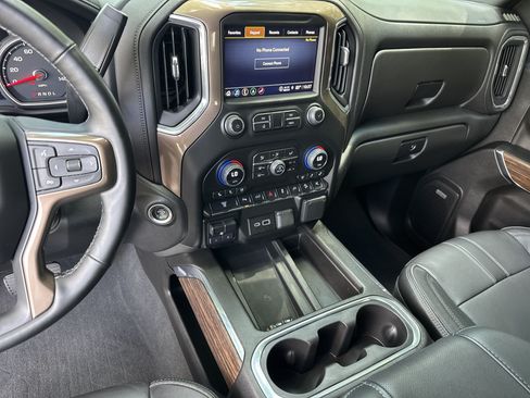 Used 2023 Chevrolet Silverado 2500 High Country AWD/4WD image 28