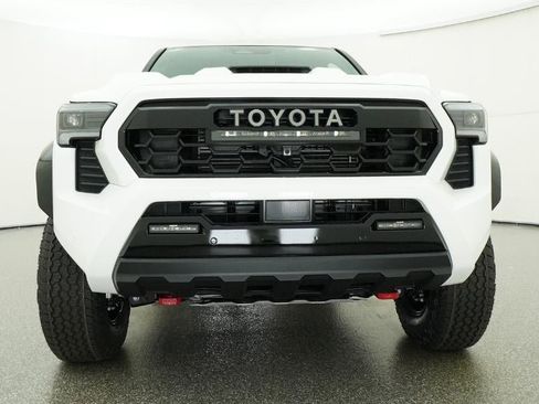 New 2026 Toyota Tacoma TRD Pro AWD/4WD image 31