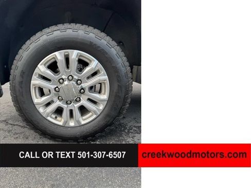 Used 2021 GMC Sierra 3500 Denali w/ Denali Ultimate Package AWD/4WD image 18