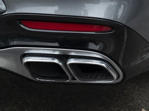 Used 2022 Mercedes-Benz SL 63 AMG SL 63 AMGﾮ w/ Driver Assistance Package image 66