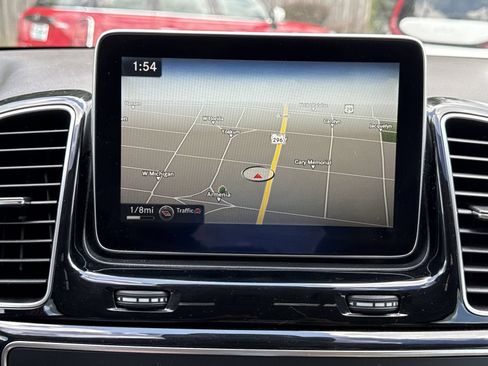 Used 2016 Mercedes-Benz GLE 350 image 23
