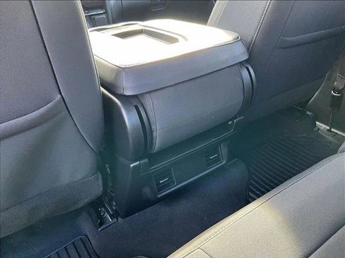 Used 2023 Chevrolet Silverado 1500 Custom RWD image 25