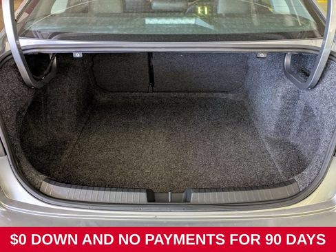 Used 2025 Volkswagen Jetta SE FWD image 26