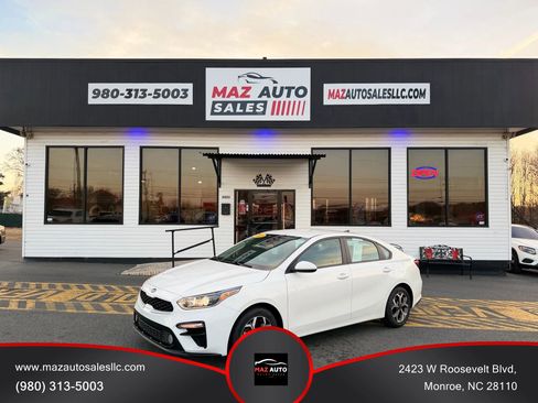 Used 2021 Kia Forte LXS image 1