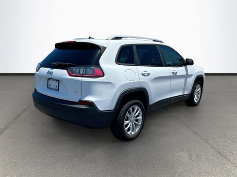 Used 2021 Jeep Cherokee Latitude FWD image 25