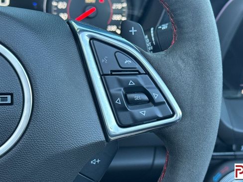 Certified 2023 Chevrolet Camaro ZL1 RWD image 27