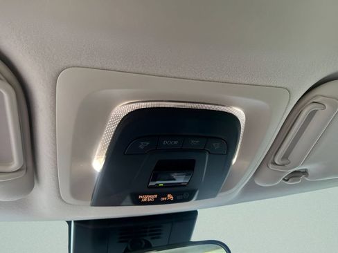 Used 2024 Toyota Corolla LE FWD image 27