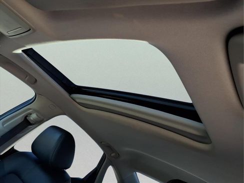 Used 2024 Honda Civic Touring image 11