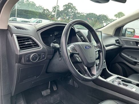 Used 2024 Ford Edge SEL AWD/4WD image 10