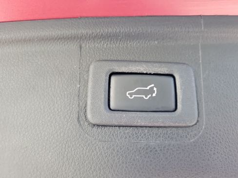 Used 2018 Subaru Outback 2.5i Limited AWD/4WD image 38