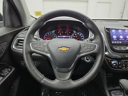 Used 2022 Chevrolet Equinox Premier AWD/4WD image 27