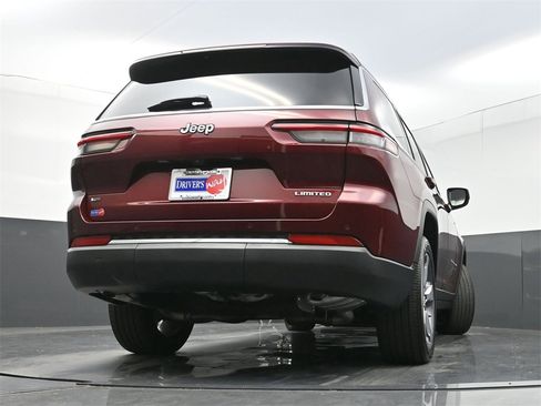 Used 2021 Jeep Grand Cherokee L Limited image 38