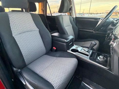 Used 2015 Toyota 4Runner SR5 image 48