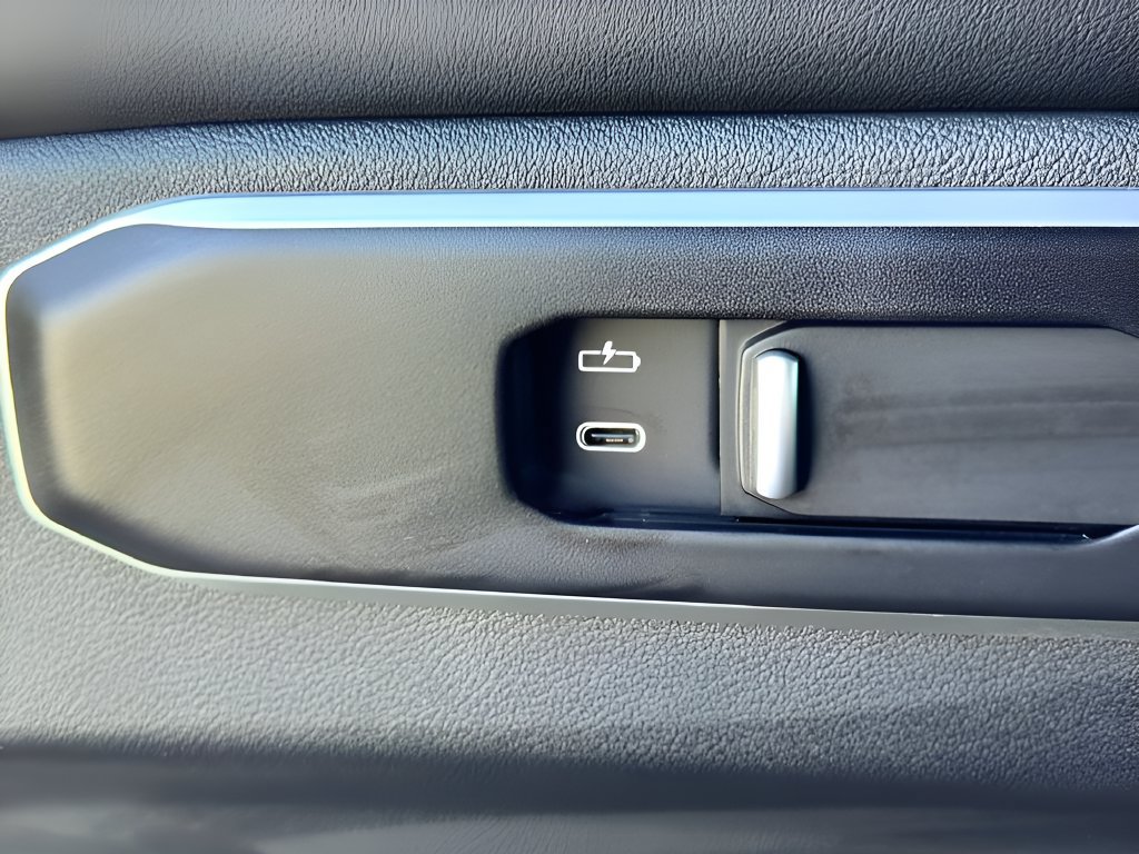 Used 2026 BMW X5 M60i AWD/4WD image 21
