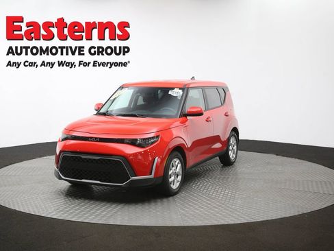 Used 2025 Kia Soul LX w/ LX Technology Package image 54