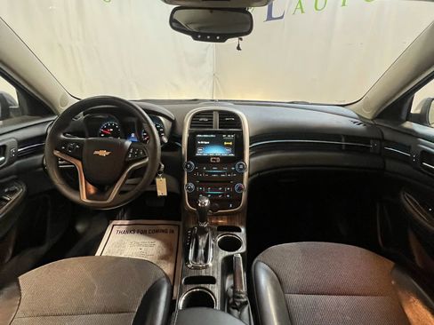 Used 2014 Chevrolet Malibu LT w/ Power Convenience Package image 13