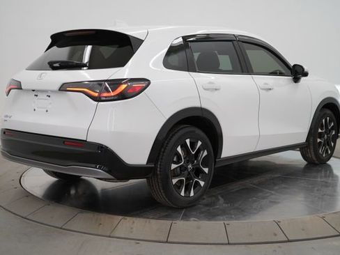 Used 2026 Honda HR-V EX-L image 7