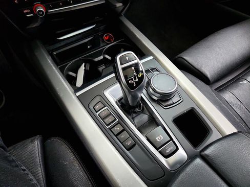 Used 2018 BMW X5 xDrive50i image 19