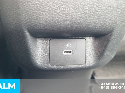 Used 2024 Nissan Versa SV FWD image 22