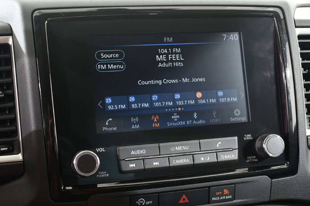 Used 2024 Nissan Frontier SV AWD/4WD image 28